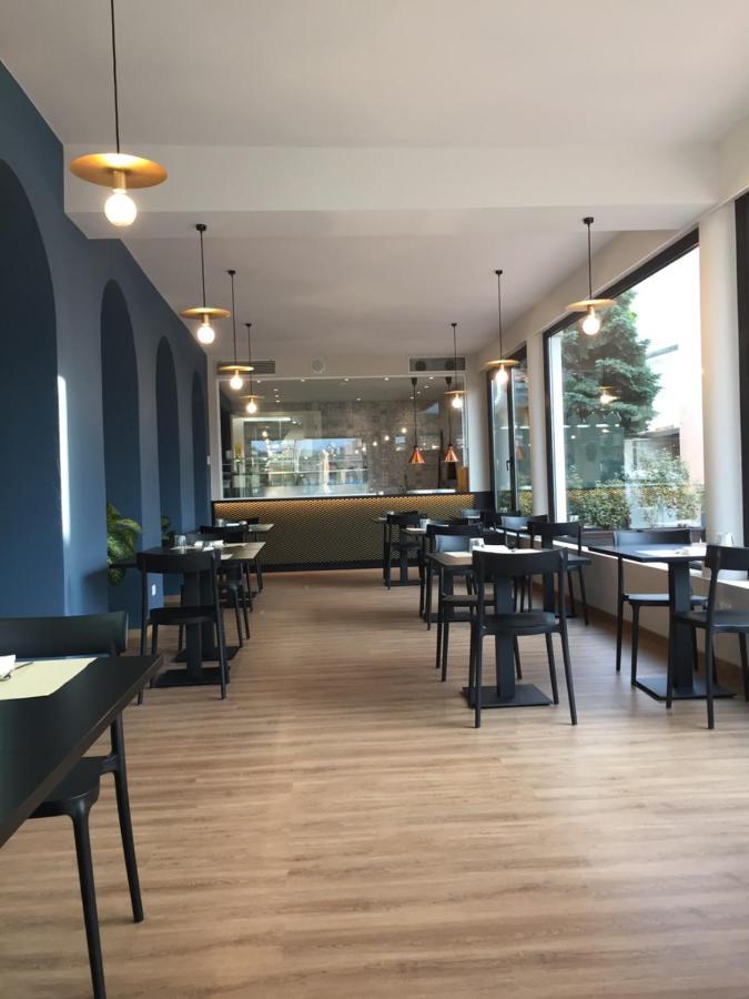 Villanova Hotel Сан Бонифацио Экстерьер фото